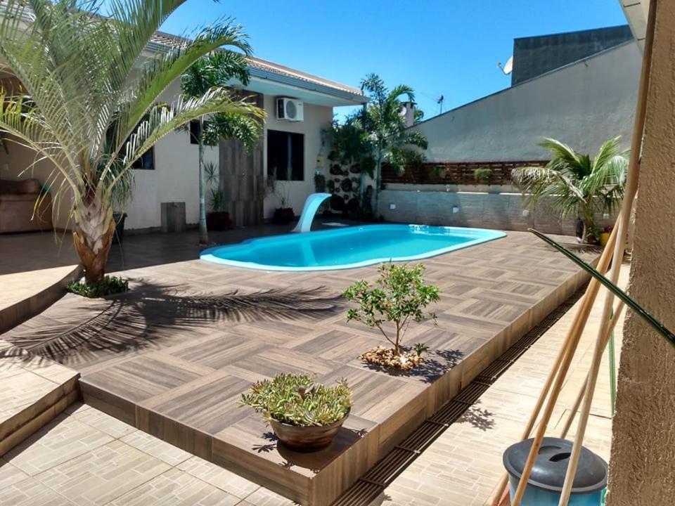 Edicula Com Um Quarto Banheiro E Piscina E Lazer Foz do Iguacu Exterior photo